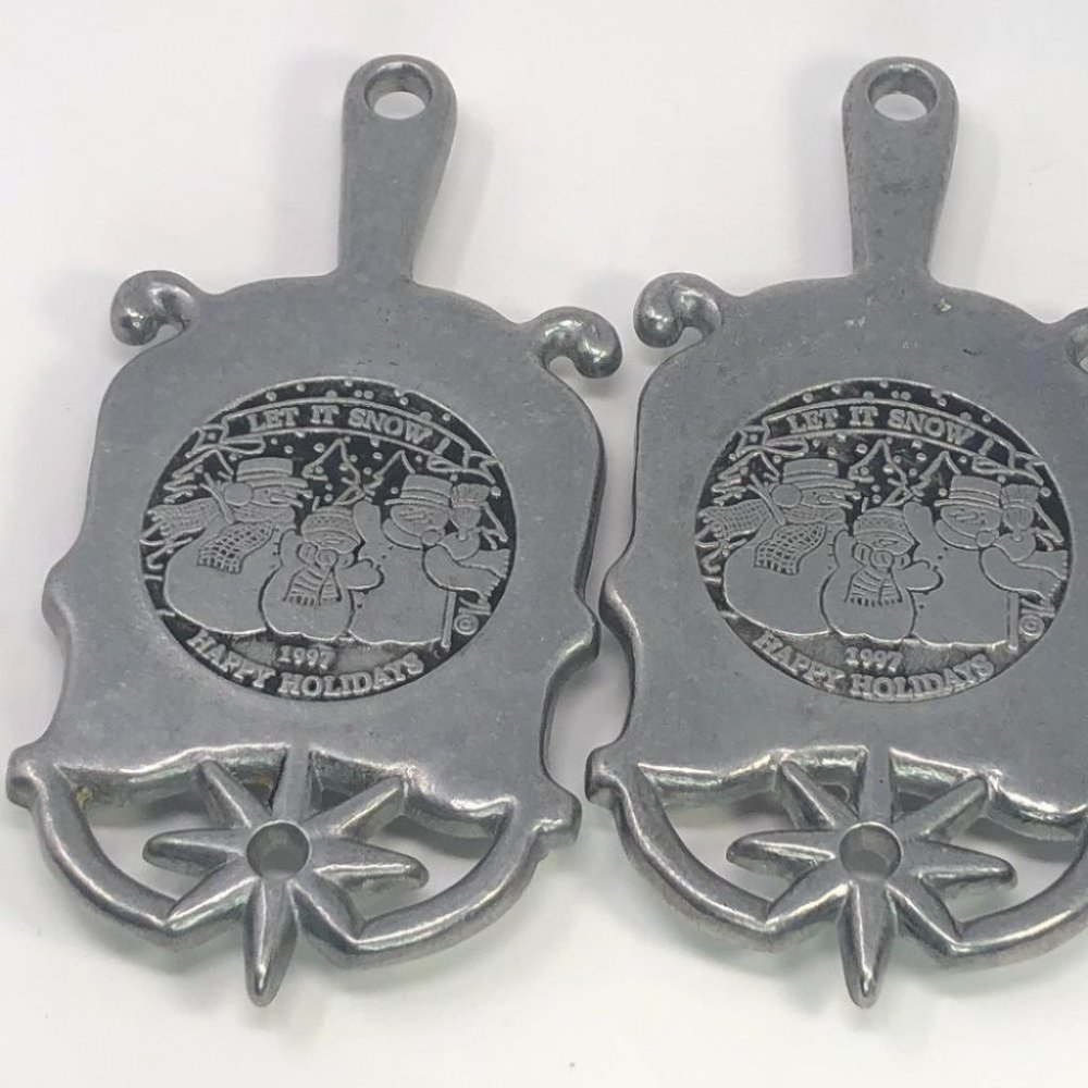 2 Pewter Trivets with 3 Snowman’s Greeting “Let it Snow! Happy Holidays
